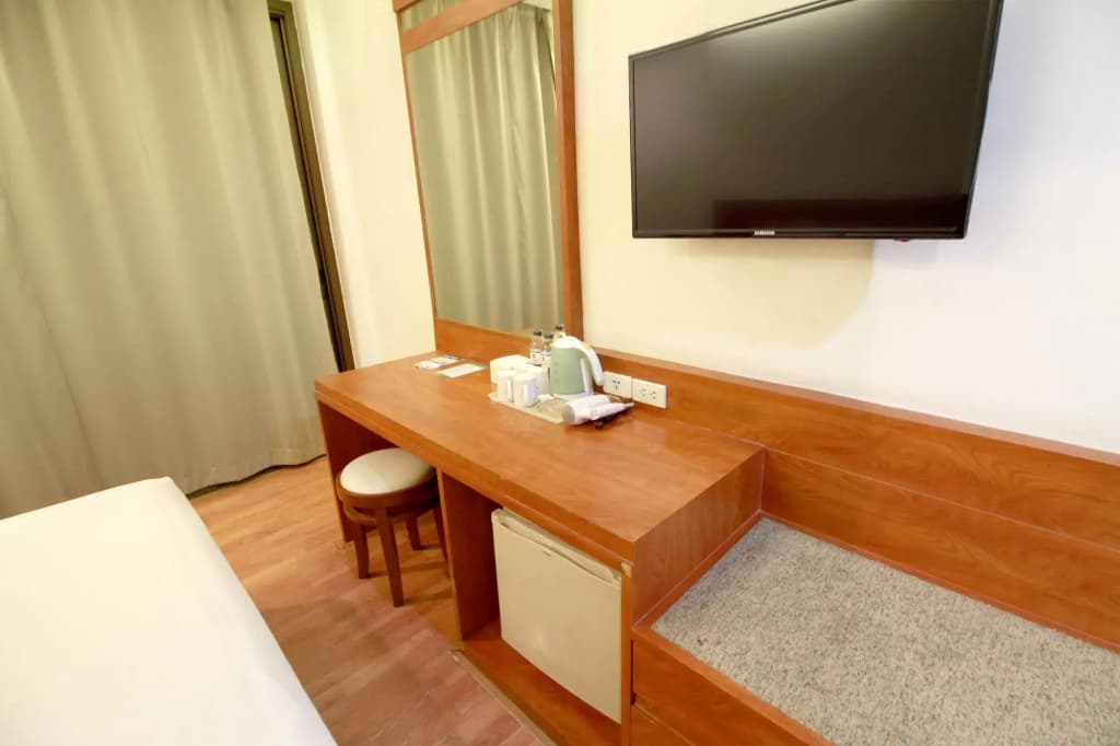 Ten Stars Hotel Pratunam - photo 6