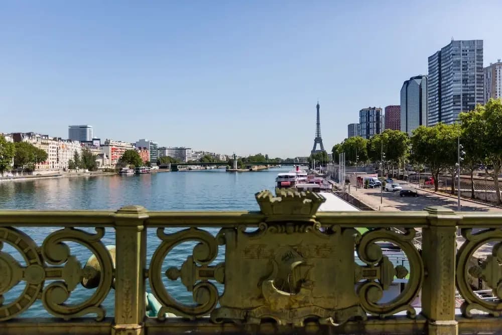 Light & Day in Beaugrenelle - photo 11