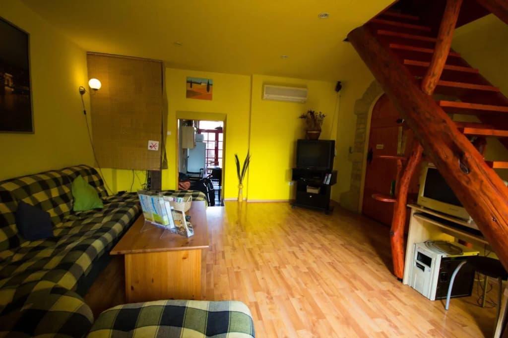 7x24 Central Hostel - photo 4