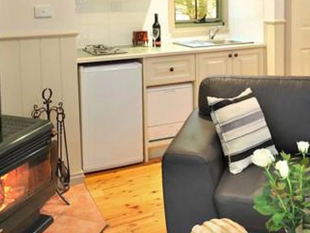 Eagle Hammer Cottages - photo 9