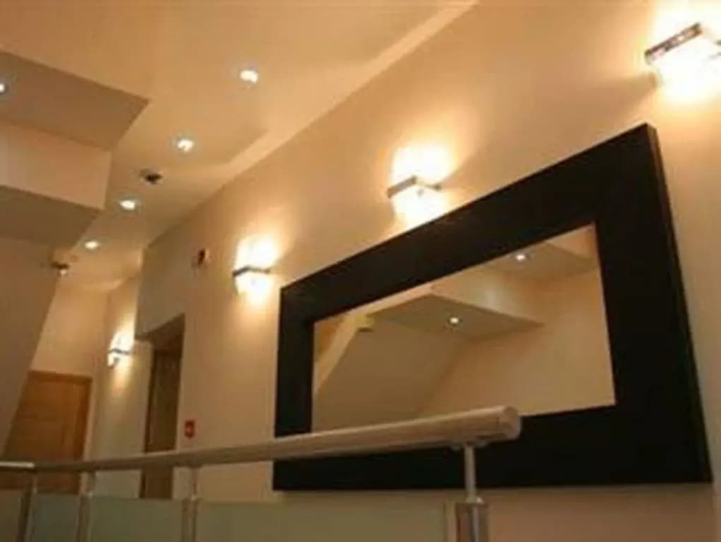 Baytree Hotel - photo 10