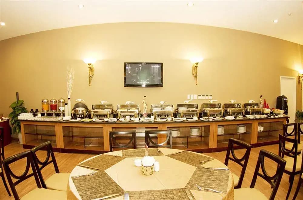 Aloha Ha Long Hotel - photo 18