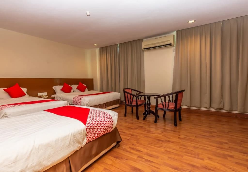 906 Hotel Melaka Raya - photo 3