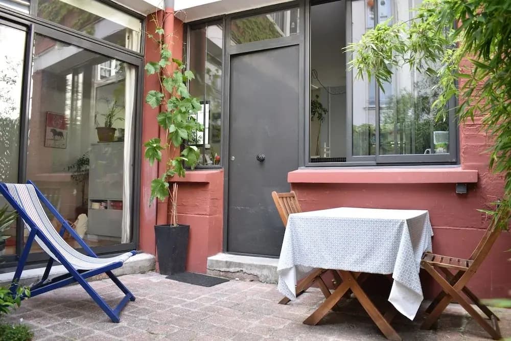 Spacious 2 Bedroom Loft Style Apartment - photo 11