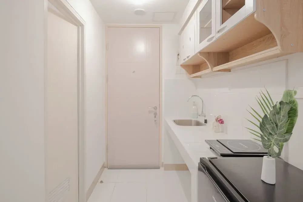 Cozy And Simply Look Studio Apartment Tokyo Riverside Pik 2 - photo 12