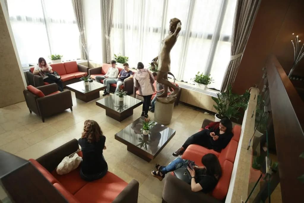 Hotel Krystal - photo 28