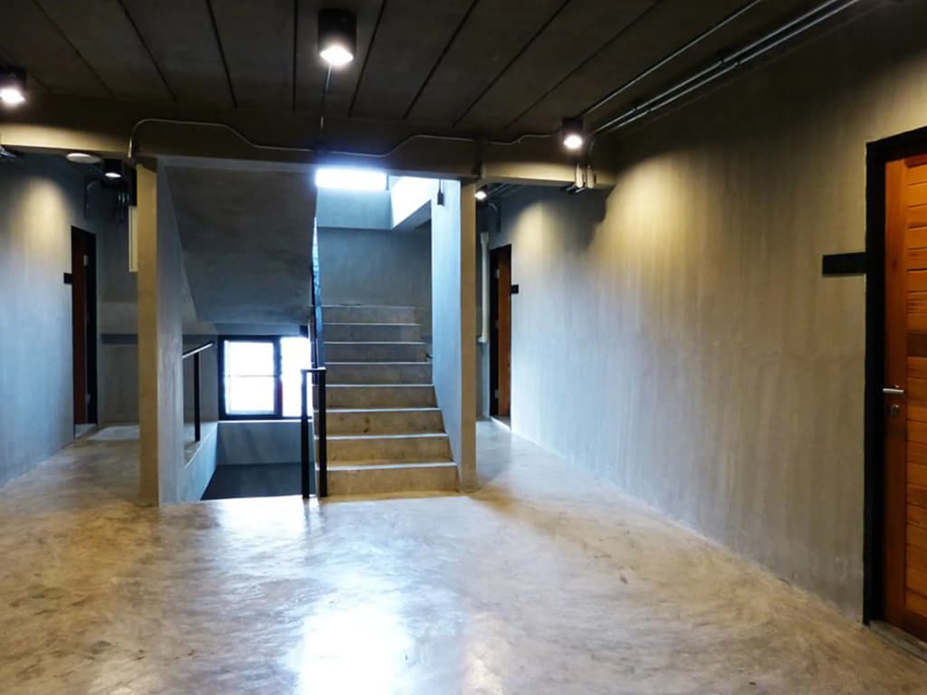 B Arch House - photo 9