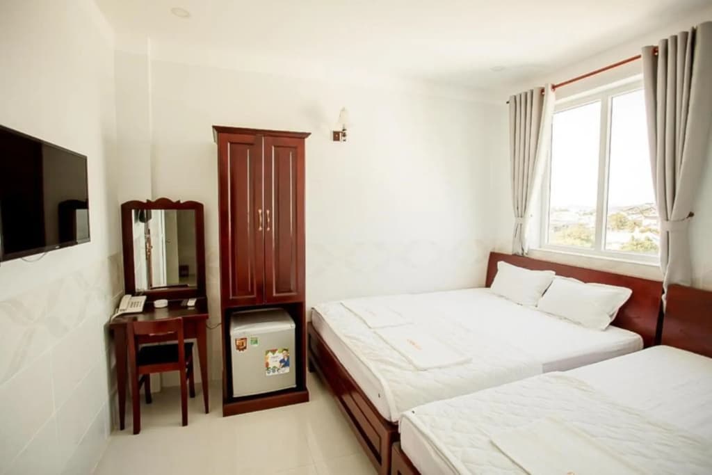 Phu Hong Hotel - photo 3