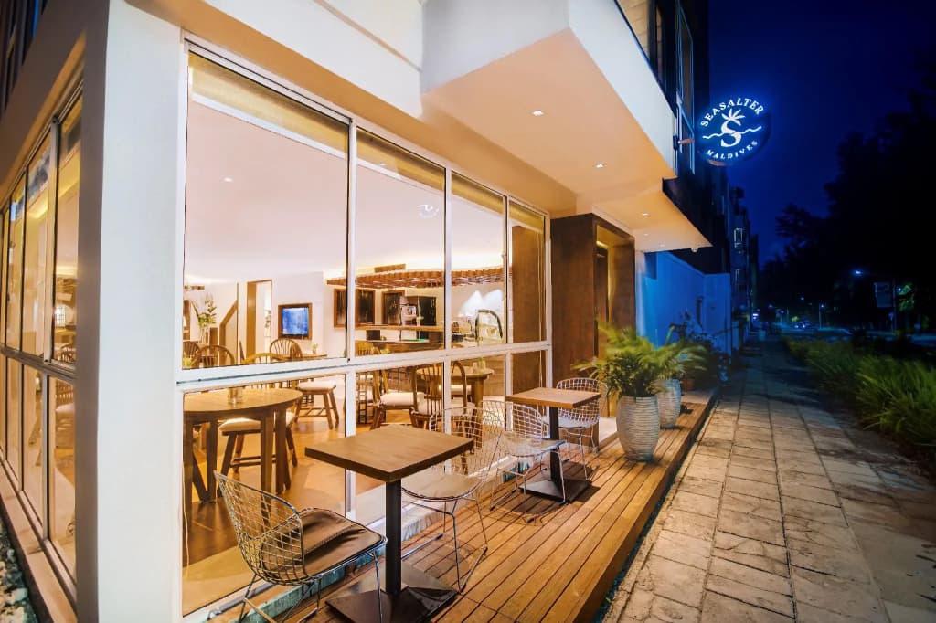 Seasalter Maldives Hotel - photo 9