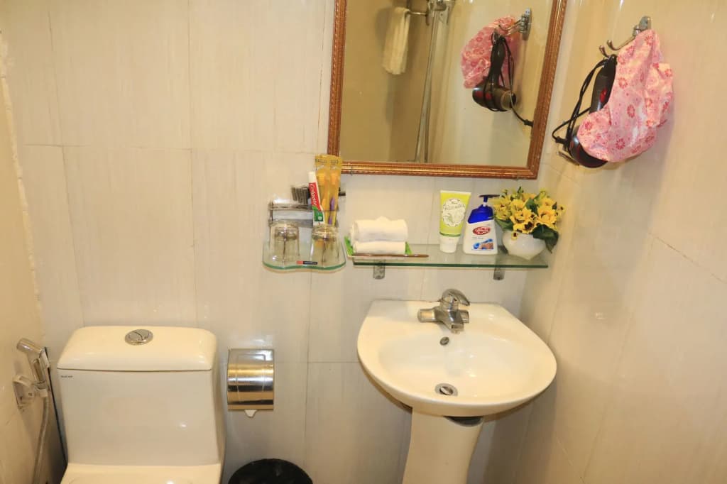 A25 Hotel - Hoang Quoc Viet - photo 8
