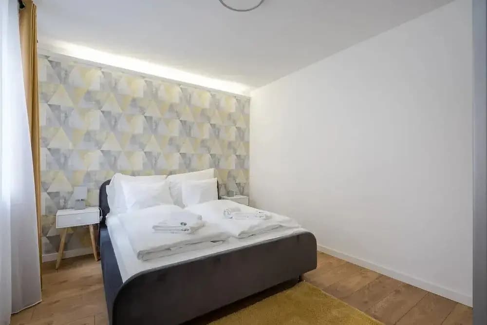 The Rose Garden Apartments - photo 9