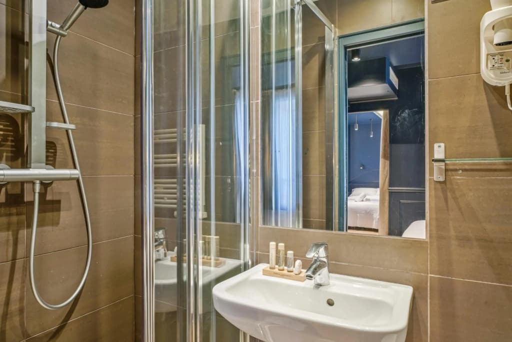 Hôtel Clémence - photo 9
