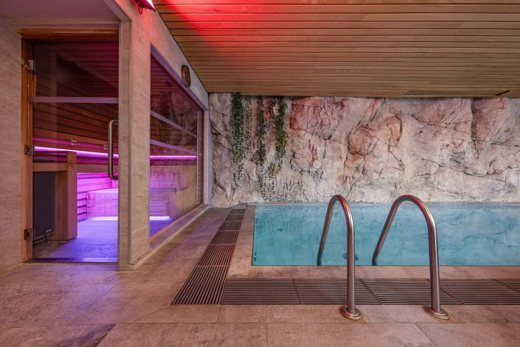 Hotel B55 - photo 41