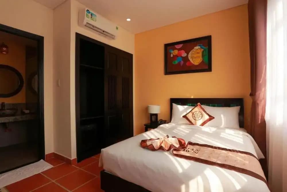 Sunshine Villa Hoi An - photo 3