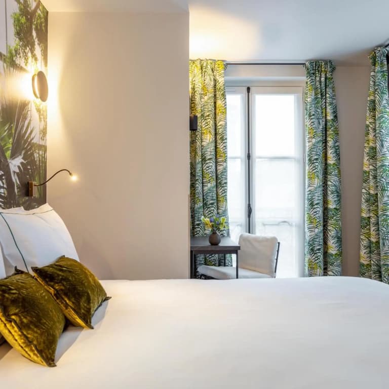 Hôtel Bonsoir Madame - photo 32