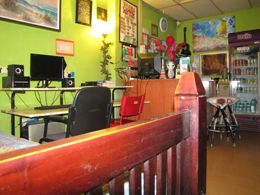 Oasis Guest House - photo 25