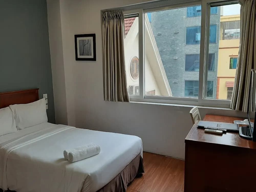 V Studio Hotel Apartment 3 - photo 4