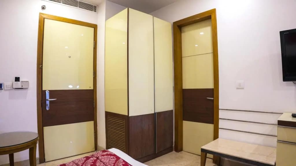 Iris Park Hotel - photo 19