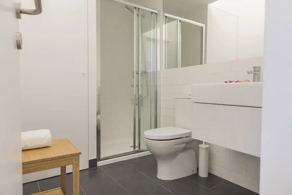 Artistic-White Flat - photo 8