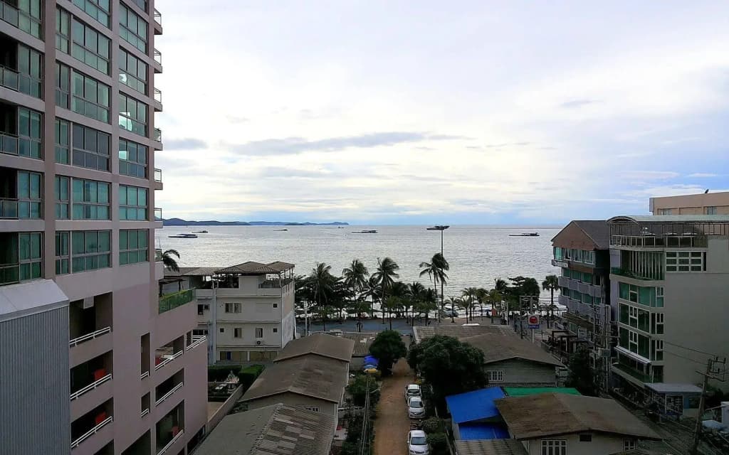 Mike Beach Resort Pattaya - photo 13