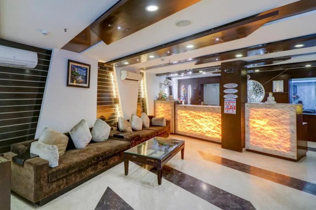 Hotel La Sapphire - photo 35