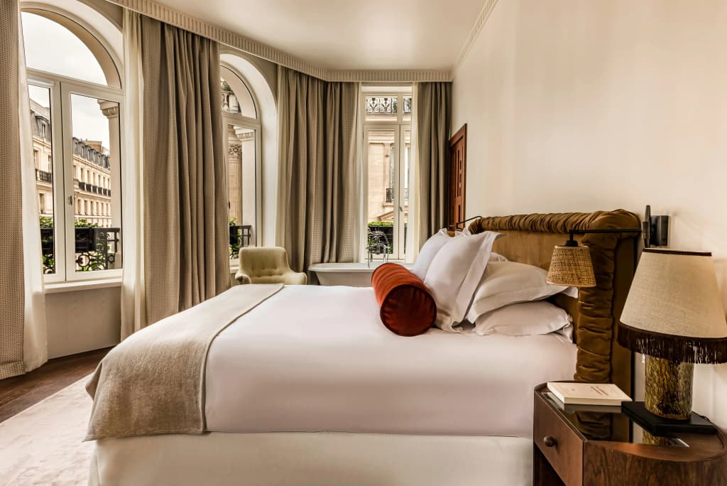 Chateau des Fleurs Paris Champs Elysees - photo 3
