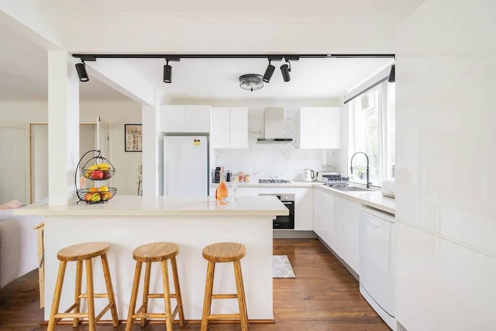 3bd 2 Bthtoorak Village Luxurious Apartment, Relax - photo 18