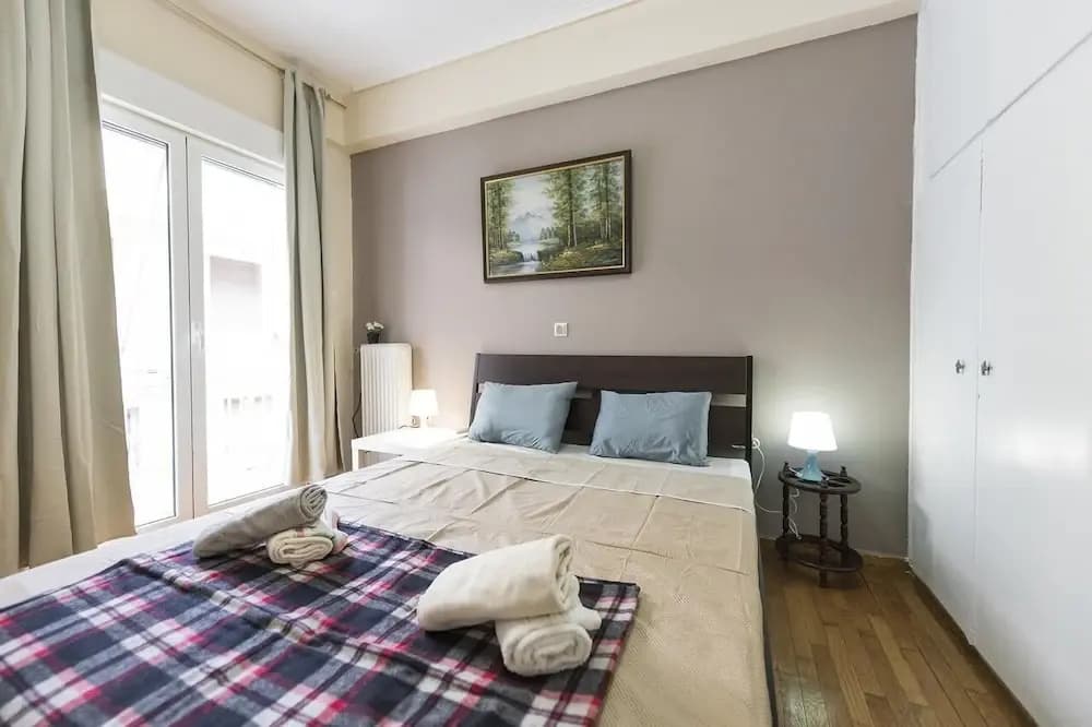 Cozy apartment in Exarcia district - photo 2
