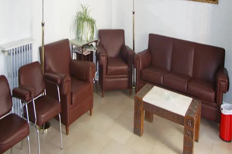 Hostal Excelsior - photo 2