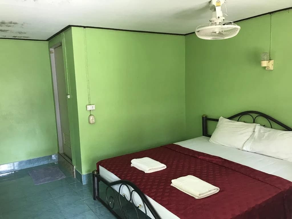 Cashew Nut Bungalows - photo 4