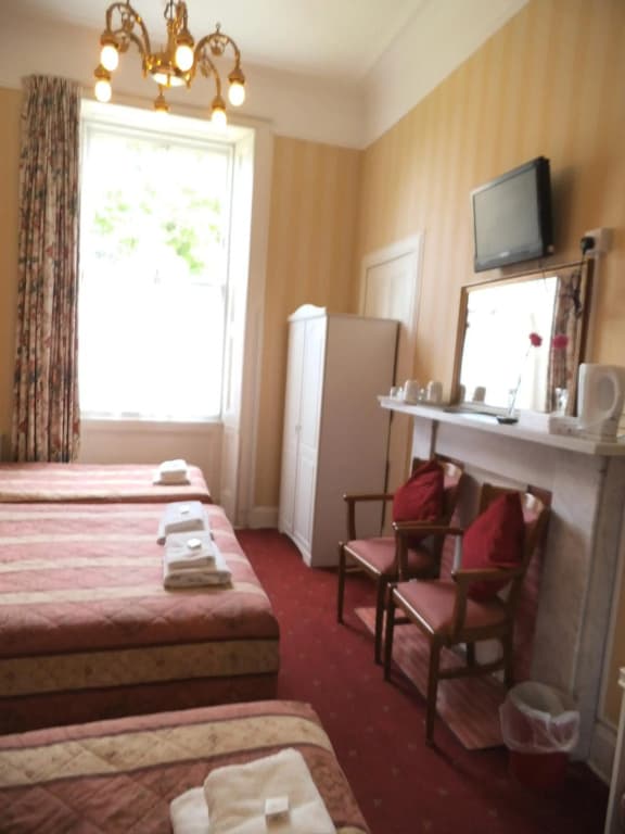 Menzies Guest House - photo 6
