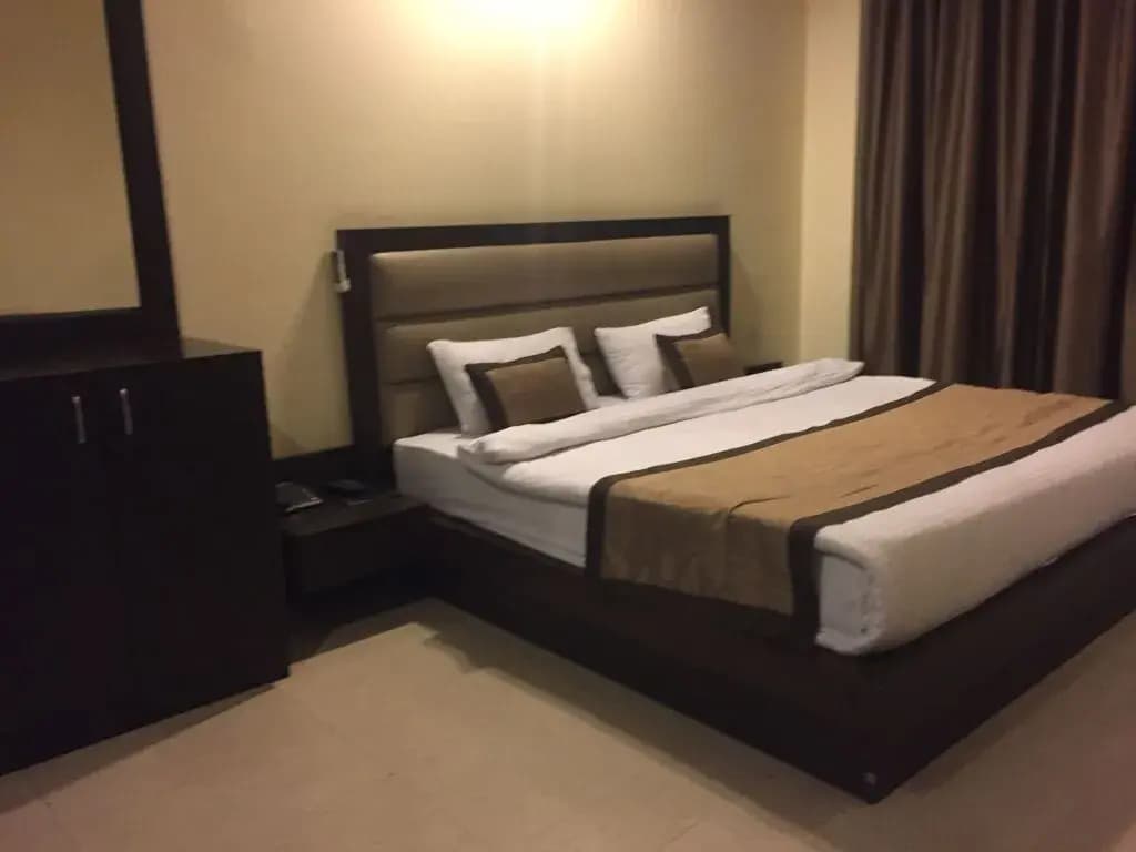 Hotel Aura, IGI Airport - photo 2