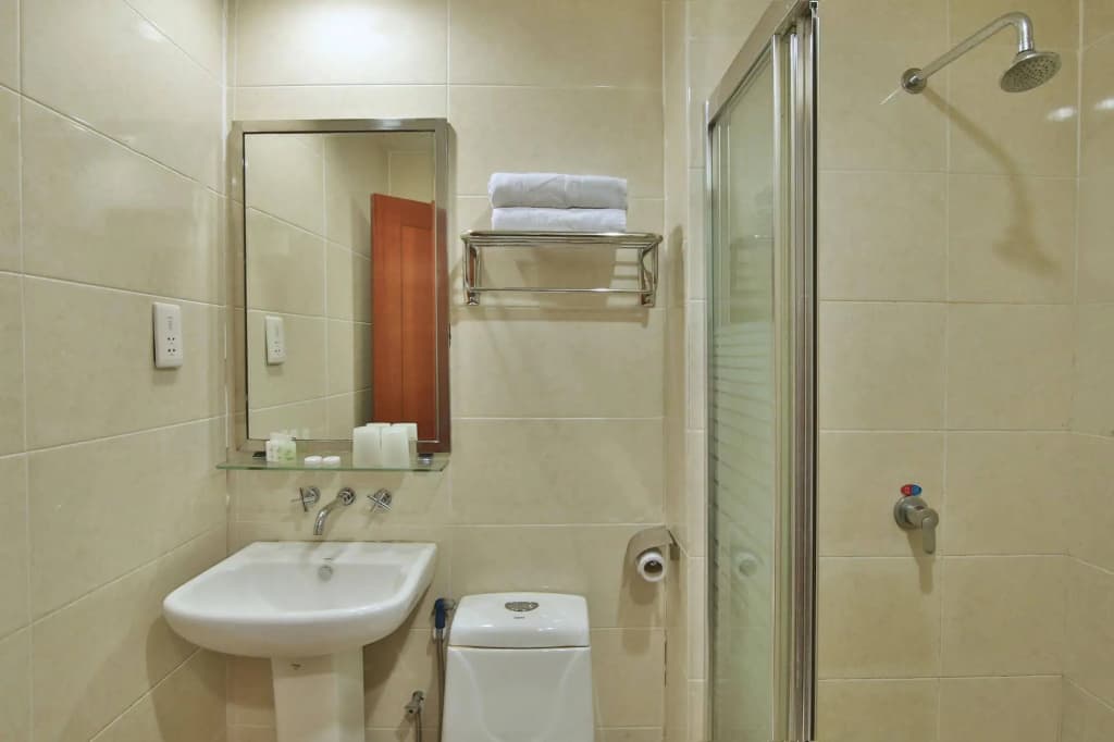 OYO 597 Winner Hotel - photo 10
