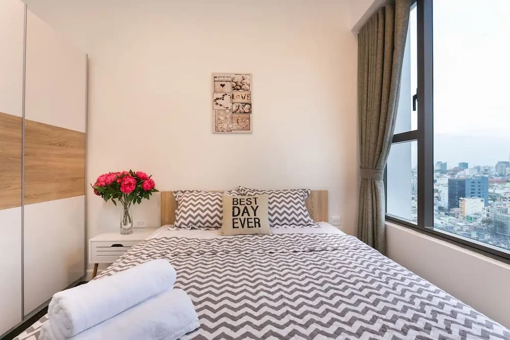 River Gate Apartment - photo 7