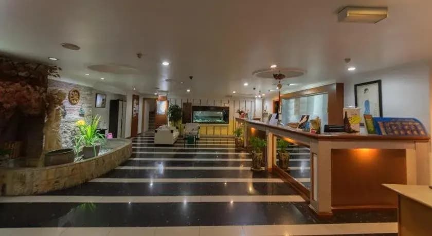 OYO 122 Hotel Chinatown 2 - photo 14