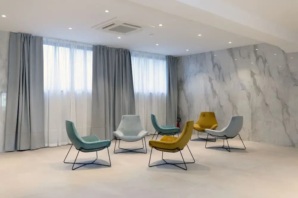 Lh HOTELS - photo 10