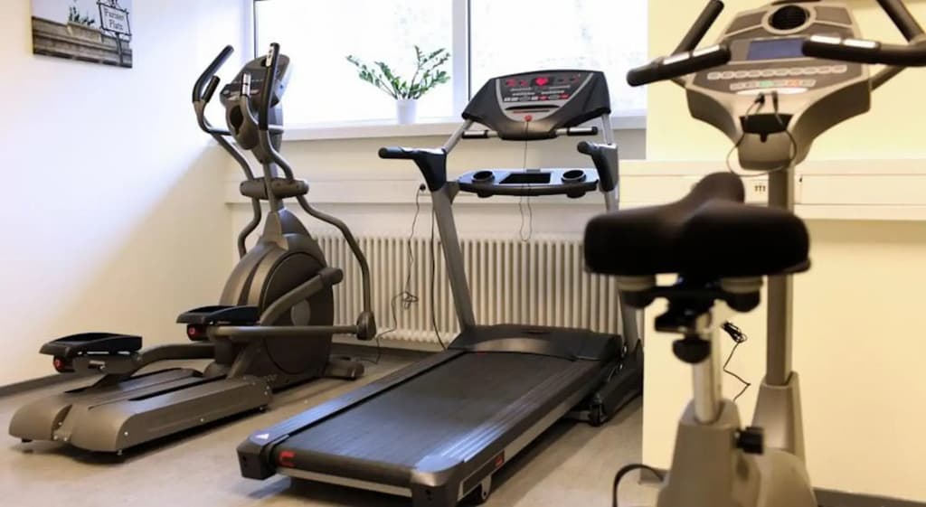 Premier Inn Berlin City Süd - photo 23