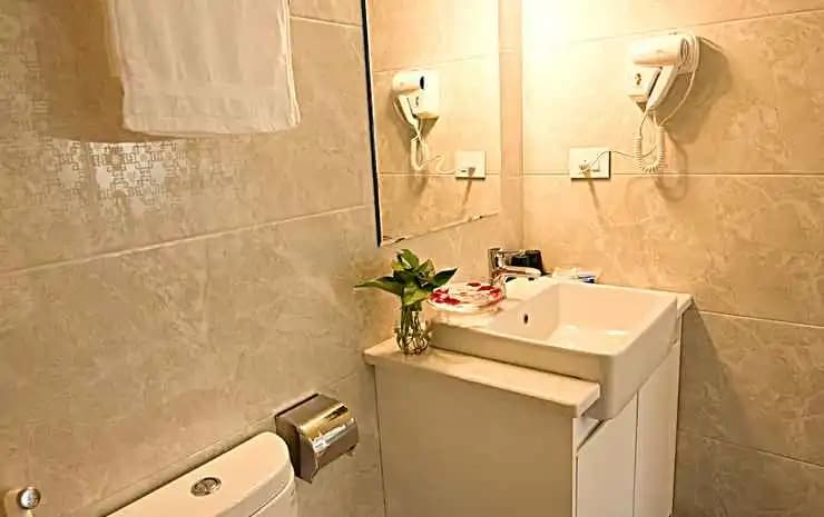 Luxury Hotel - photo 11