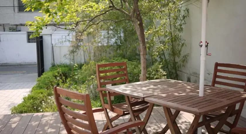 Time Guesthouse - photo 7