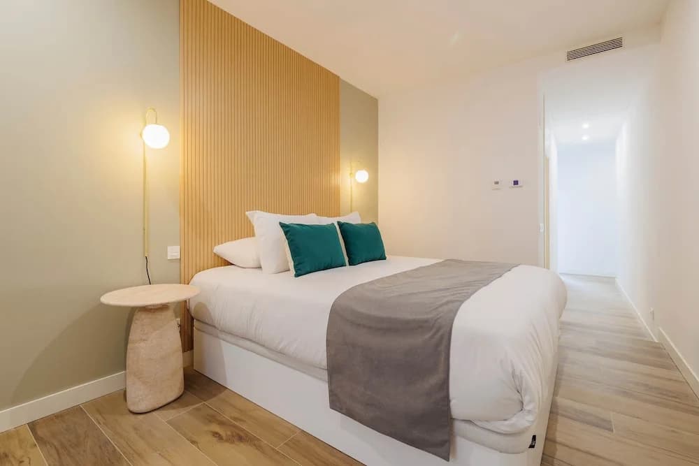 w Comfy 2BR w Great Terrace in Chueca - photo 10