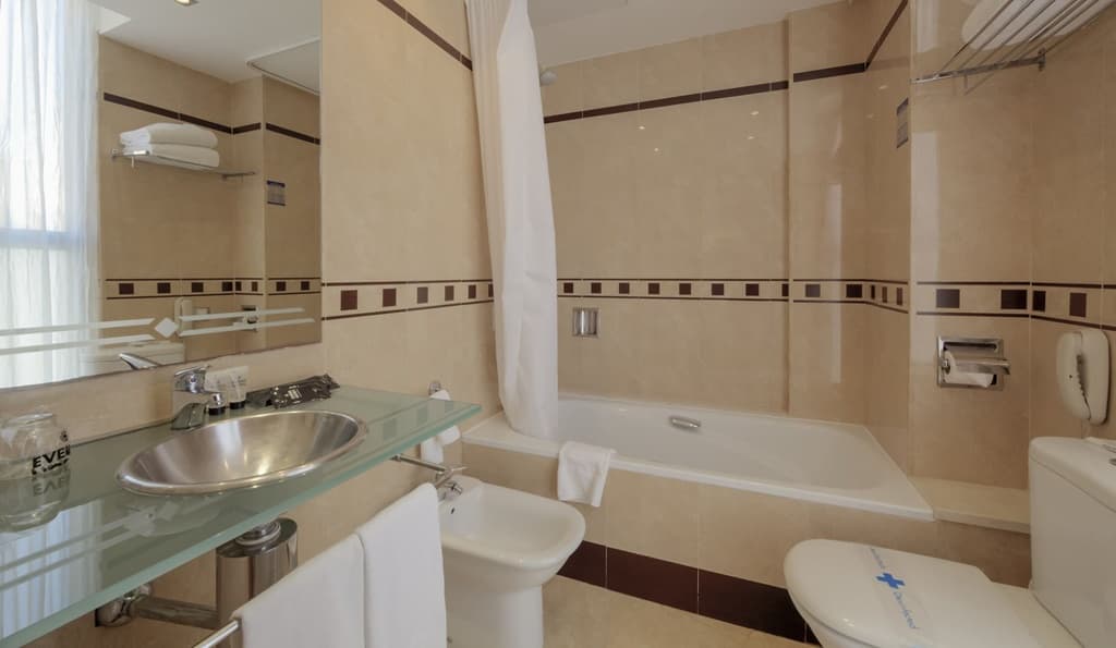 Evenia Rocafort Hotel - photo 7