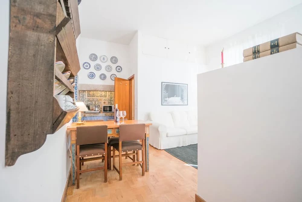Traditional Studio Apartment - photo 10