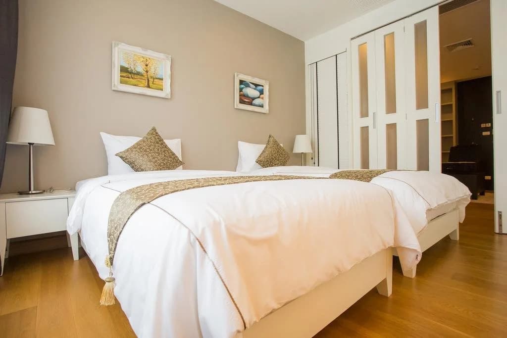 Alisha Court Hotel & Residence - photo 5