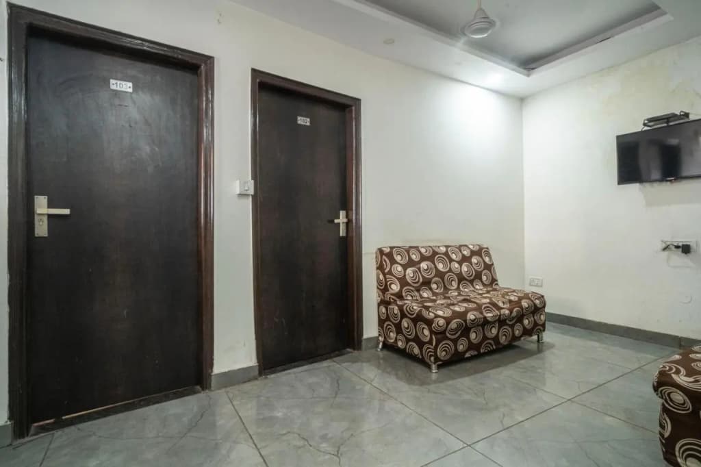 Hotel I Stay - photo 2
