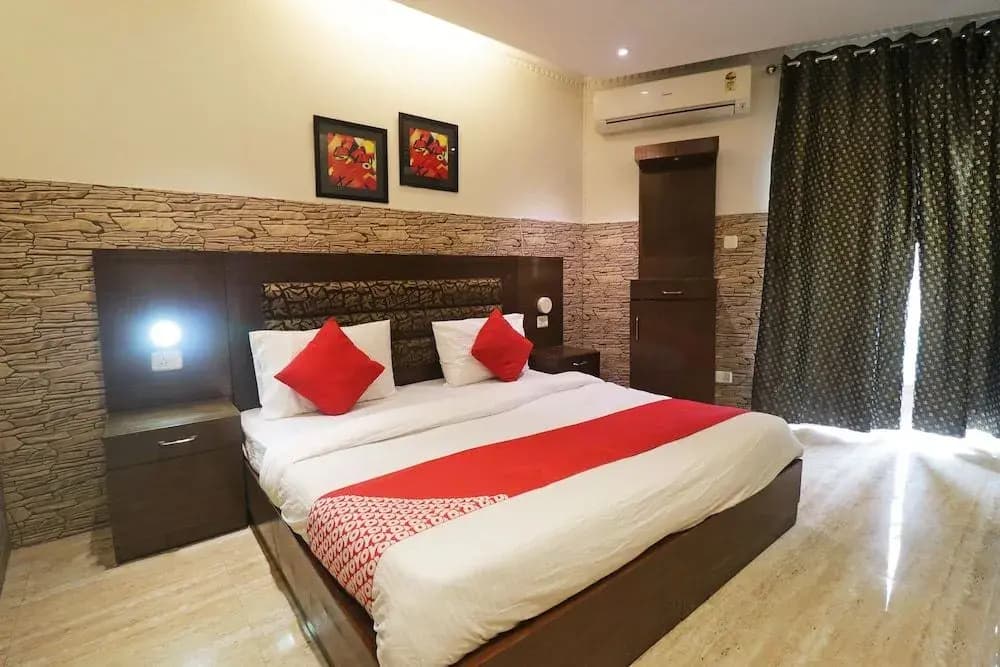 OYO 49069 A Suites - photo 4