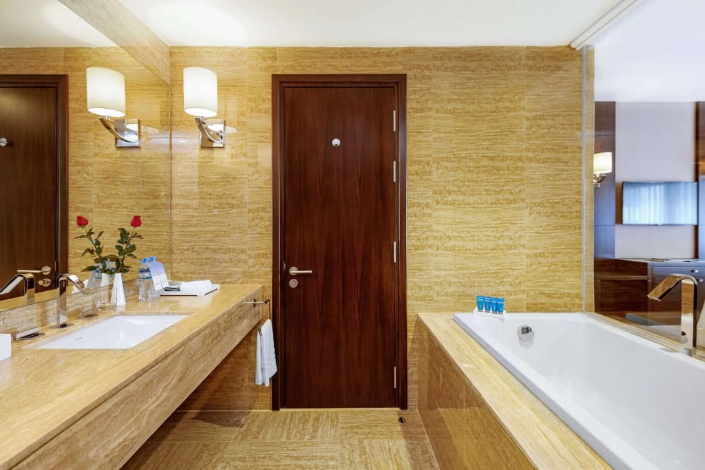 Wyndham Legend Halong Hotel - photo 9