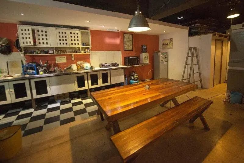 Six Degrees - photo 11