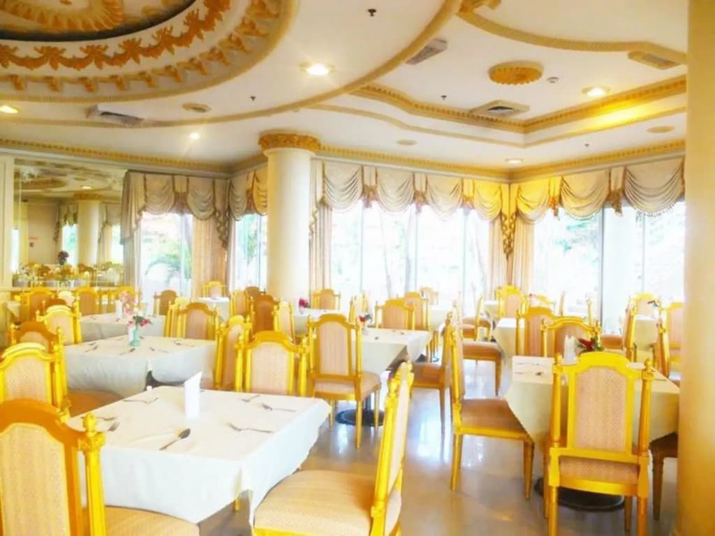 Adriatic Palace Hotel Pattaya - photo 21