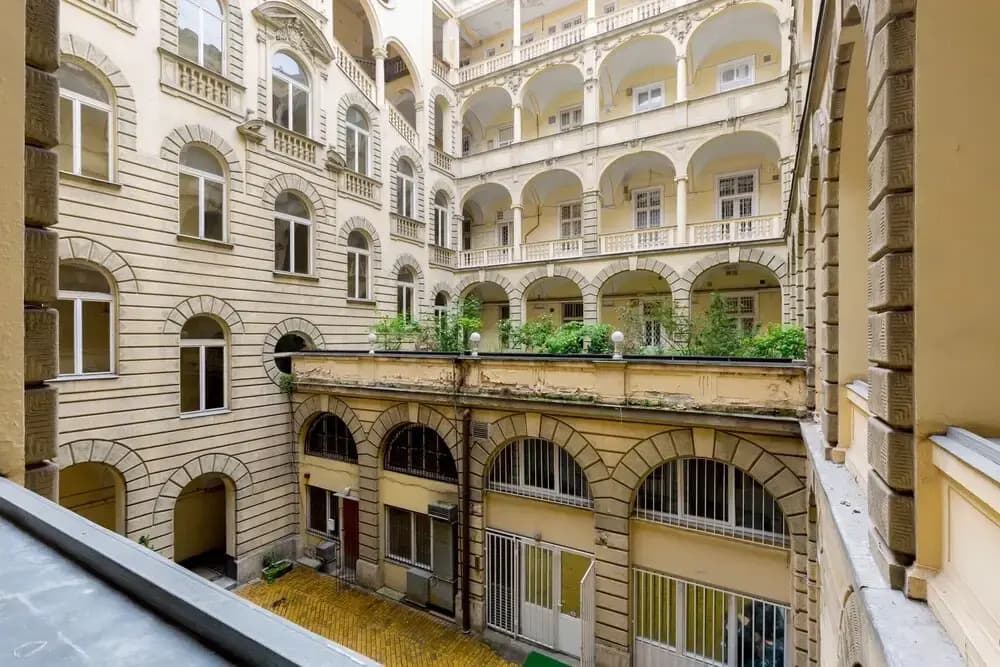 Budapest Holidays Harmony - photo 1