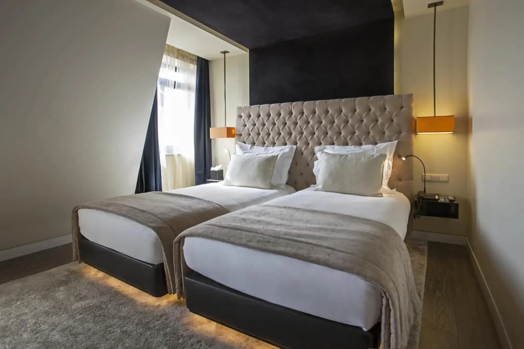 9Hotel Mercy - photo 7
